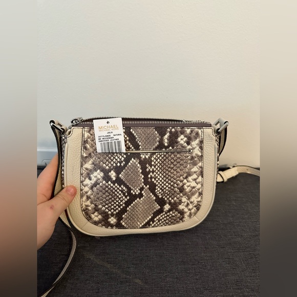 NWT! Michael Kors crossbody-ivory & snack print- great for fall! - Picture 6 of 9